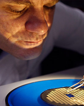 杰登·奥斯卡里昂-昆明爱彼售后服务中心